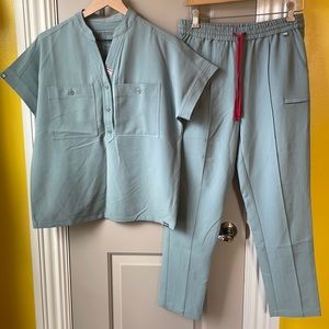 MEDICLO Scrub Set Jade size S
